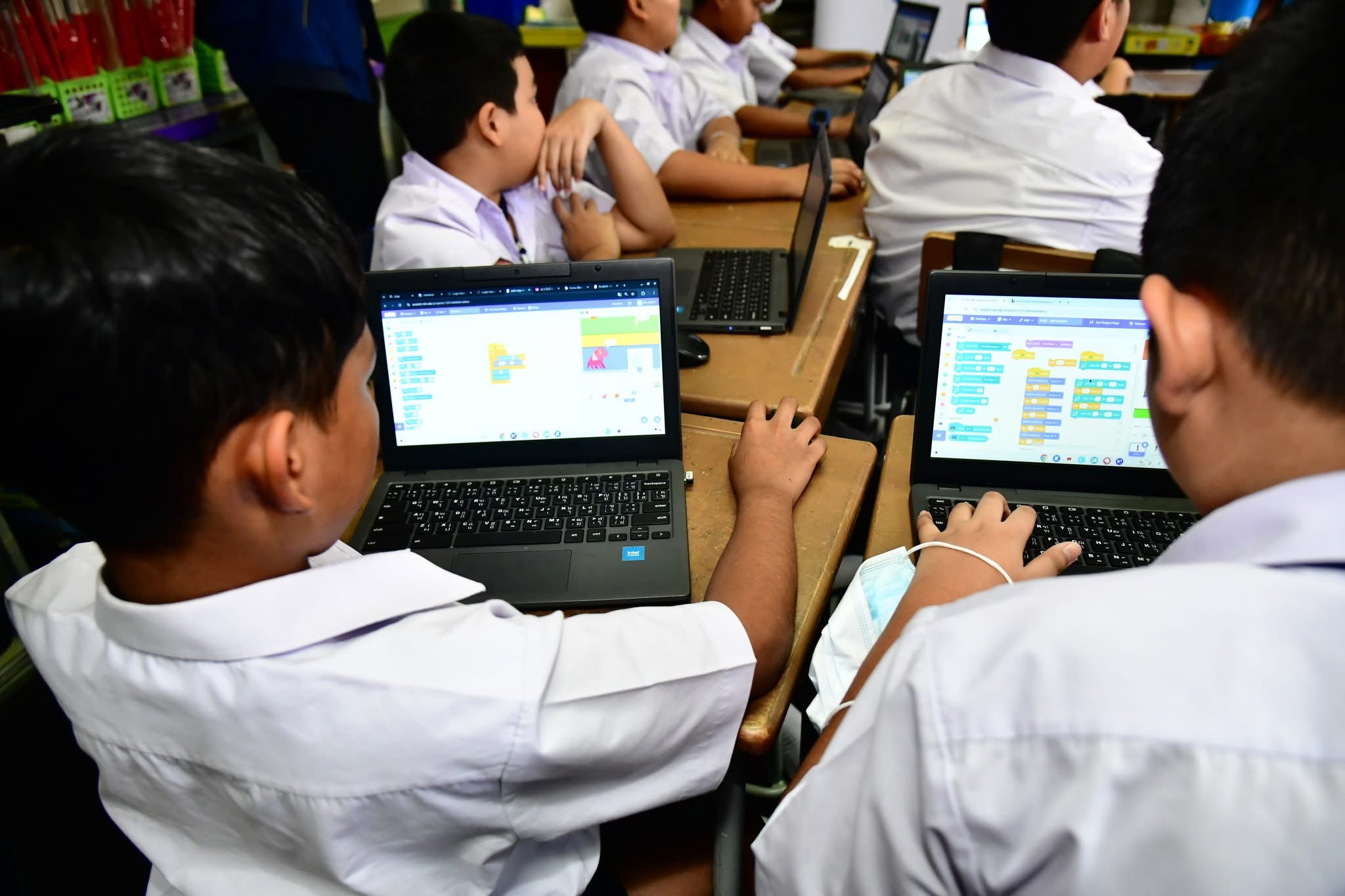 เปิดงบการศึกษา กทม.ปี 70 เน้นคอมพิวเตอร์ ยกชั้นดิจิทัล ก่อนถูกตัด!