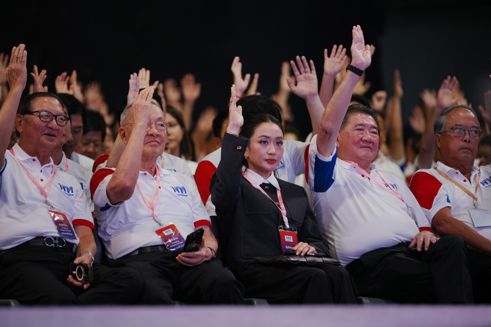 “เพื่อไทย”ขยับทัพใหญ่ปี 69! “จุลพันธ์” นั่งหัวหน้าพรรค “อิ๊งค์” ขยับคุมที่ปรึกษา สรุปบทเรียนหลังลต.ย้ำเดินหน้าต่อ 