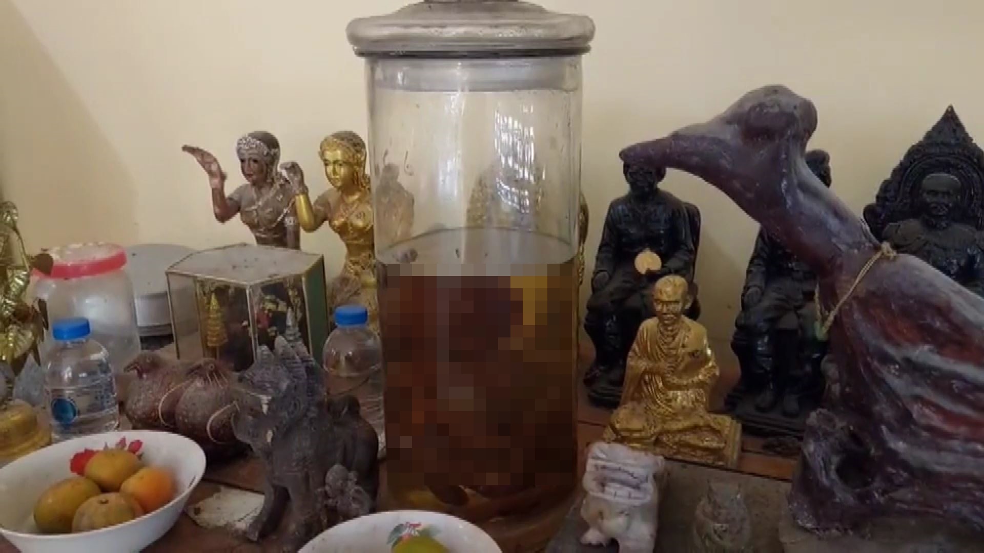 แฉพระวัยดึกลวงสามเณรภาคฤดูร้อนอนาจารผู้ปกครองตั้งกล้องหลักฐานชัด