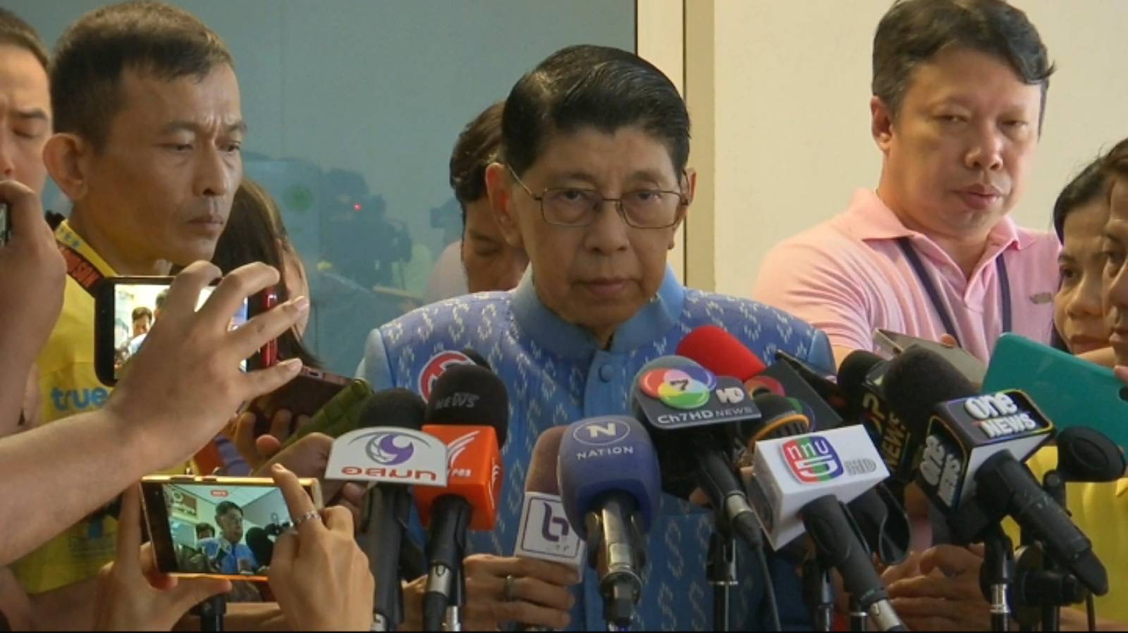 "วิษณุ" แจง "เศรษฐา" หมดสิทธิ "รักษาการนายกฯ" หากศาล รธน.สั่งพ้นตำแหน่ง หลังให้สัมภาษณ์สื่อคลาดเคลื่อน