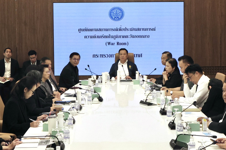 กต. เผยยังไม่มีคนไทยในตะวันออกกลางได้รับผลกระทบรุนแรง นายกฯ ประชุมศูนย์ติดตามสถานการณ์ใกล้ชิด