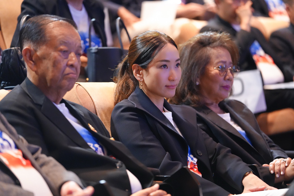 "คุณหญิงพจมาน-พินทองทา-วันนอร์" ร่วมงานแถลงข่าว “ศิริราช-มูลนิธิไทยคม” ชวนคนไทย ร่วมโครงการแสงนำใจฯ  ครั้งที่ 12 เฉลิมพระเกียรติฯ