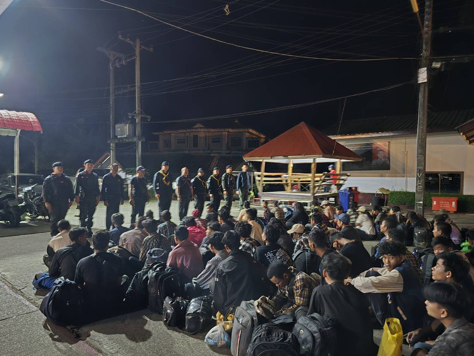 "ทหารพราน"  สกัดจับแรงงานต่างด้าว 64 ราย ลักลอบเข้าเมือง ชายแดนแม่ระมาด