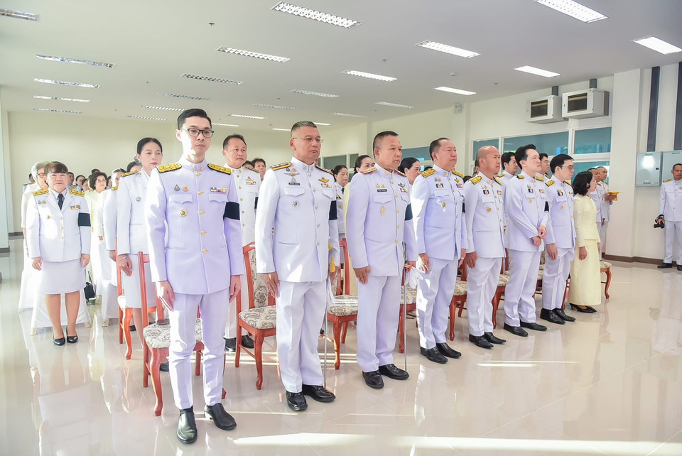 “ศรีสะเกษ”จัดพิธีทำบุญตักบาตรถวายพระพร เนื่องในวันคล้ายวันประสูติ "เจ้าฟ้าพัชรกิติยาภา"