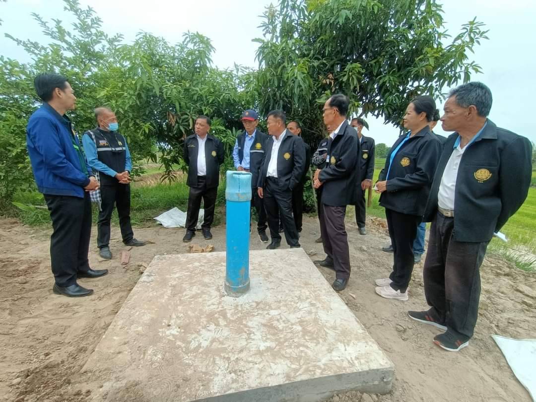 ผู้ตรวจฯสำนักนายกรัฐมนตรีลงพื้นที่ตรวจสอบการเจาะบ่อบาดาลเพื่อการเกษตรที่ยโสธร