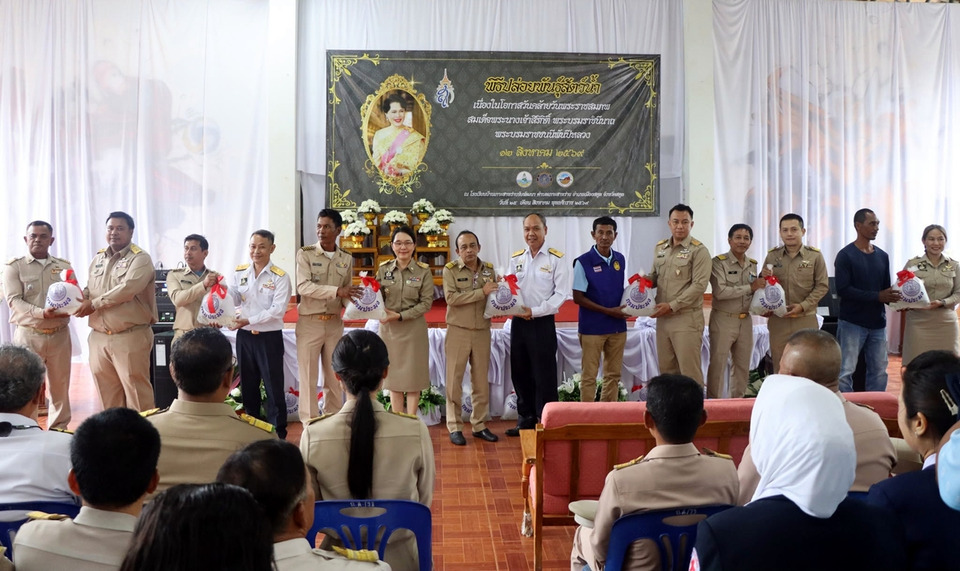 สตูลปล่อยพันธุ์สัตว์น้ำ 1.2 ล้านตัว เทิดพระเกียรติพระพันปีหลวง ฟื้นฟูทะเลเกาะสาหร่าย