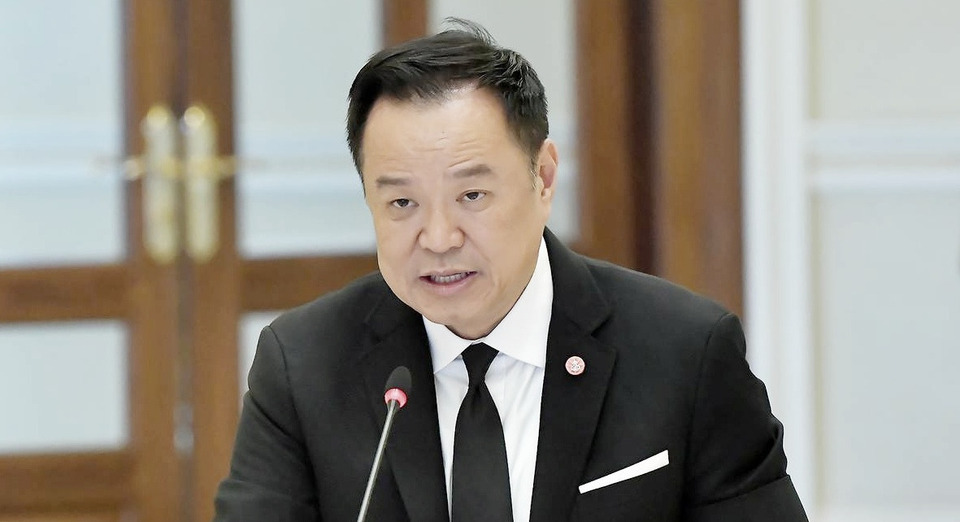 "นายกฯ" เรียกถก "ครม.นัดพิเศษ" พรุ่งนี้  หลัง "กกต." ตีกลับ "คำถามประชามติรัฐธรรมนูญ"