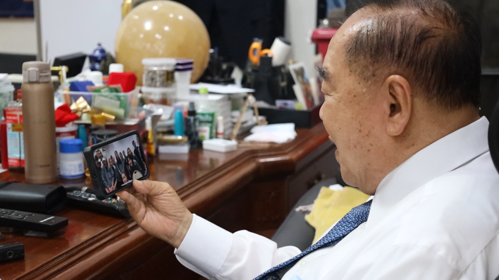 "ลุงป้อม" โทรสายตรงให้กำลังใจ "นักตบลูกยางสาวไทย"  ศึกชิงแชมป์โลก นัดแรกพบตุรกี พรุ่งนี้ที่เนเธอร์แลนด์ (มีคลิป)