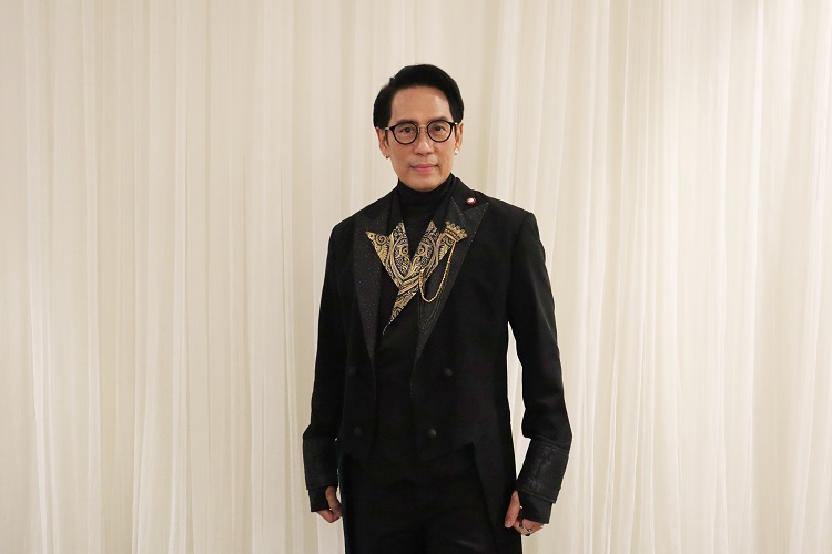 'เบิร์ด-ธงไชย'  พร้อมด้วย  ครูสลา  นำทีมศิลปินแกรมมี่ คว้ารางวัล  "เพชรในเพลง" ประจำปี 2566