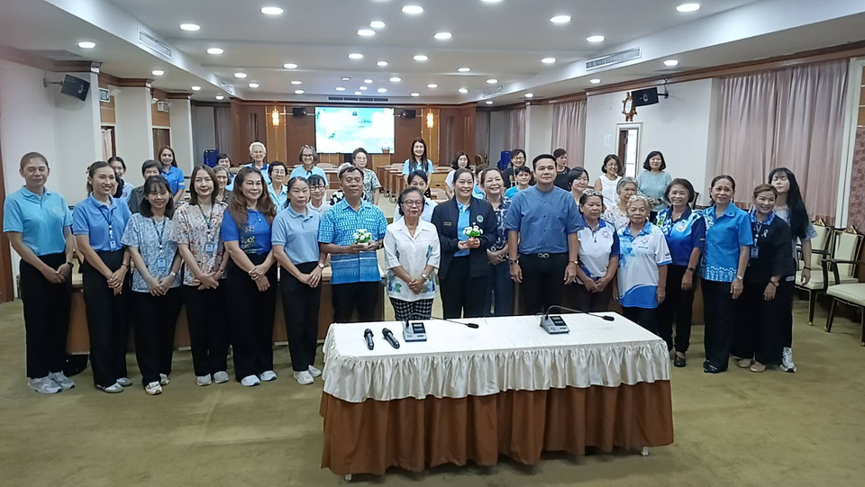 เทศบาลเมืองศรีราชา เปิดโครงการส่งเสริมอาชีพประชาชน ฝึก “ปั้นดินญี่ปุ่น” สร้างงาน-เพิ่มรายได้