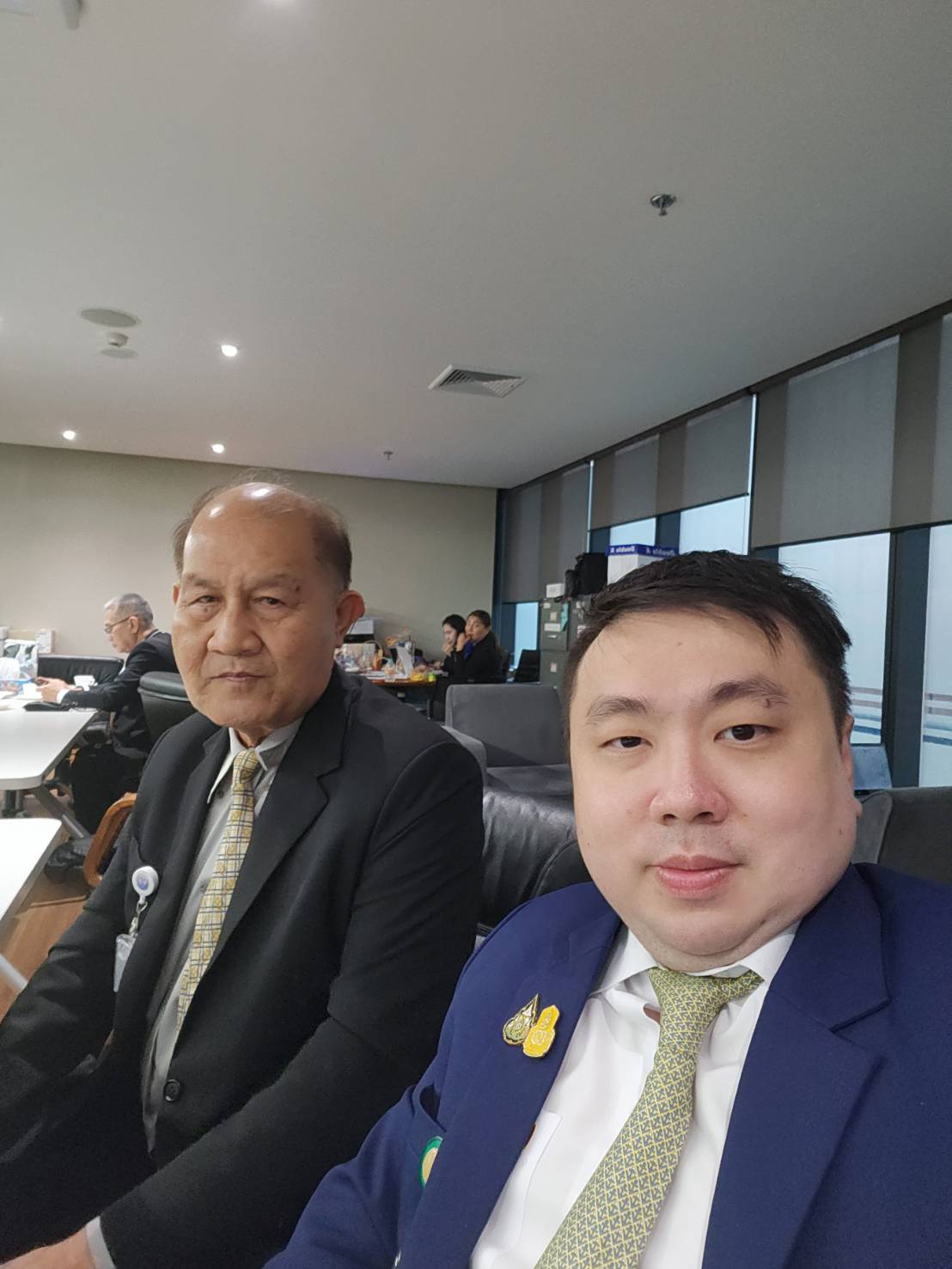 "สามารถ" ตัดเกรด "ฝ่ายค้าน" สอบตก "ศึกอภิปราย" เย้ยไม่ทำการบ้าน เอาข้อมูลจากโซเชียล
