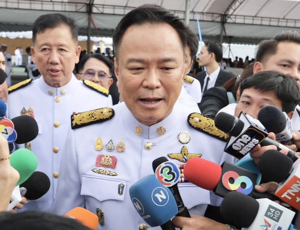”อนุทิน“ ยอมรับยังกังวลน้ำท่วมหาดใหญ่ ยกเลิก พรก.ฉุกเฉิน ยันฟื้นฟู-เยียวยาต่อ แจงขั้นตอนนำผู้ประสบภัยกลับบ้าน ทำไปแล้วกว่า 90% 