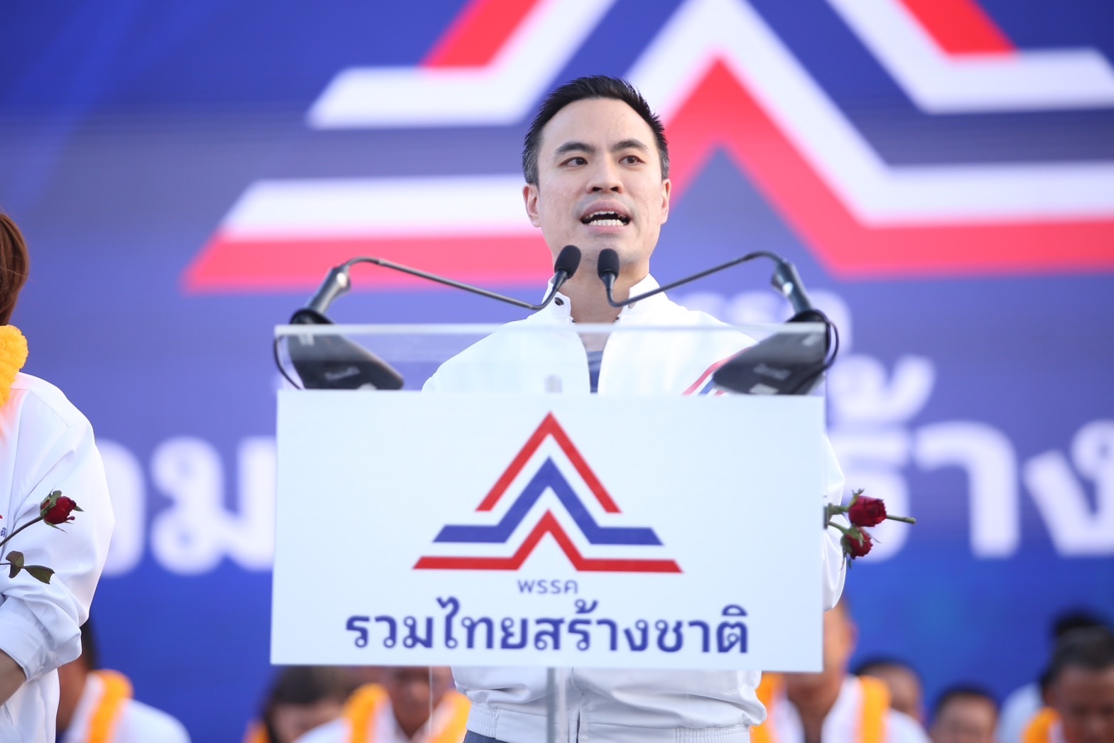 “เอกนัฏ” ซัด ไม่สนคำ “ตกปลาบ่อเพื่อน” บอก หยุดสร้างวาทกรรมหรูโจมตี แนะ  สร้างศรัทธาด้วยการทำงานดีกว่า