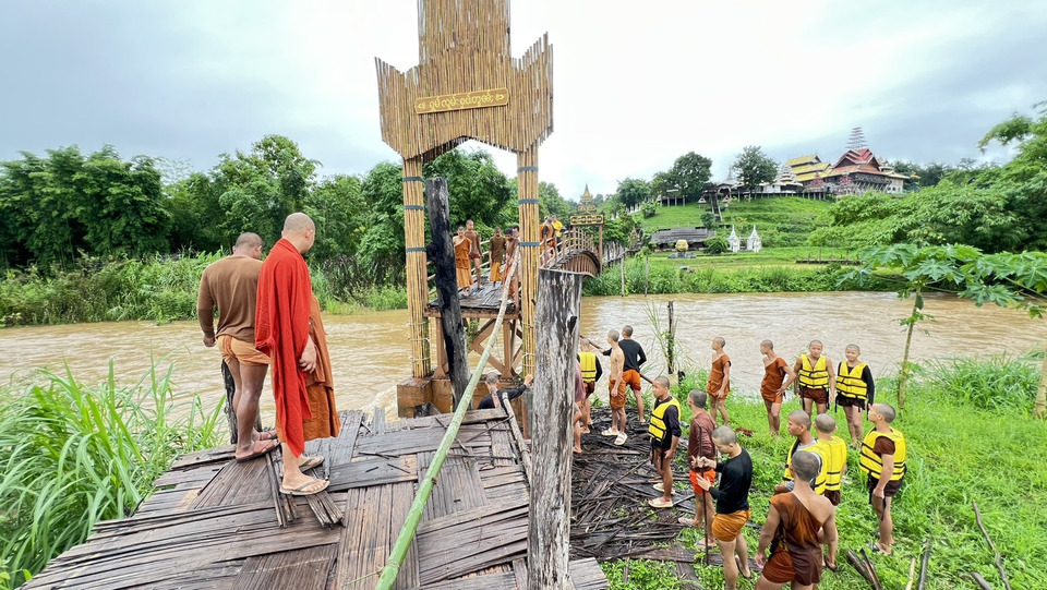 น้ำป่าซัดสะพานซูตองเป้ขาด! ตอม่อทรุดสั่งปิดบางช่วง นักท่องเที่ยวยังเที่ยวได้ตามปกติ