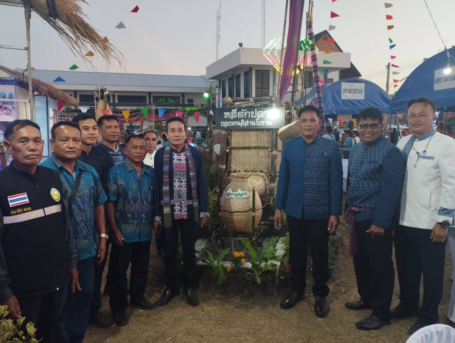 อบต.โคกสำราญจัดงานประเพณีบุญคูณลานอำเภอเลิงนกทาโชว์วิถีชีวิตจากอดีตถึงปัจจุบัน