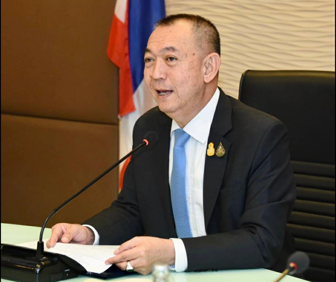 "เฉลิมชัย" ปลื้มโครงการ "เกษตรกรแฮปปี้" ขายมังคุดวันที่ 8 เดือน 8 เกินคาด เตรียมคิกออฟซูเปอร์เซลล์ลำไย ลองกอง