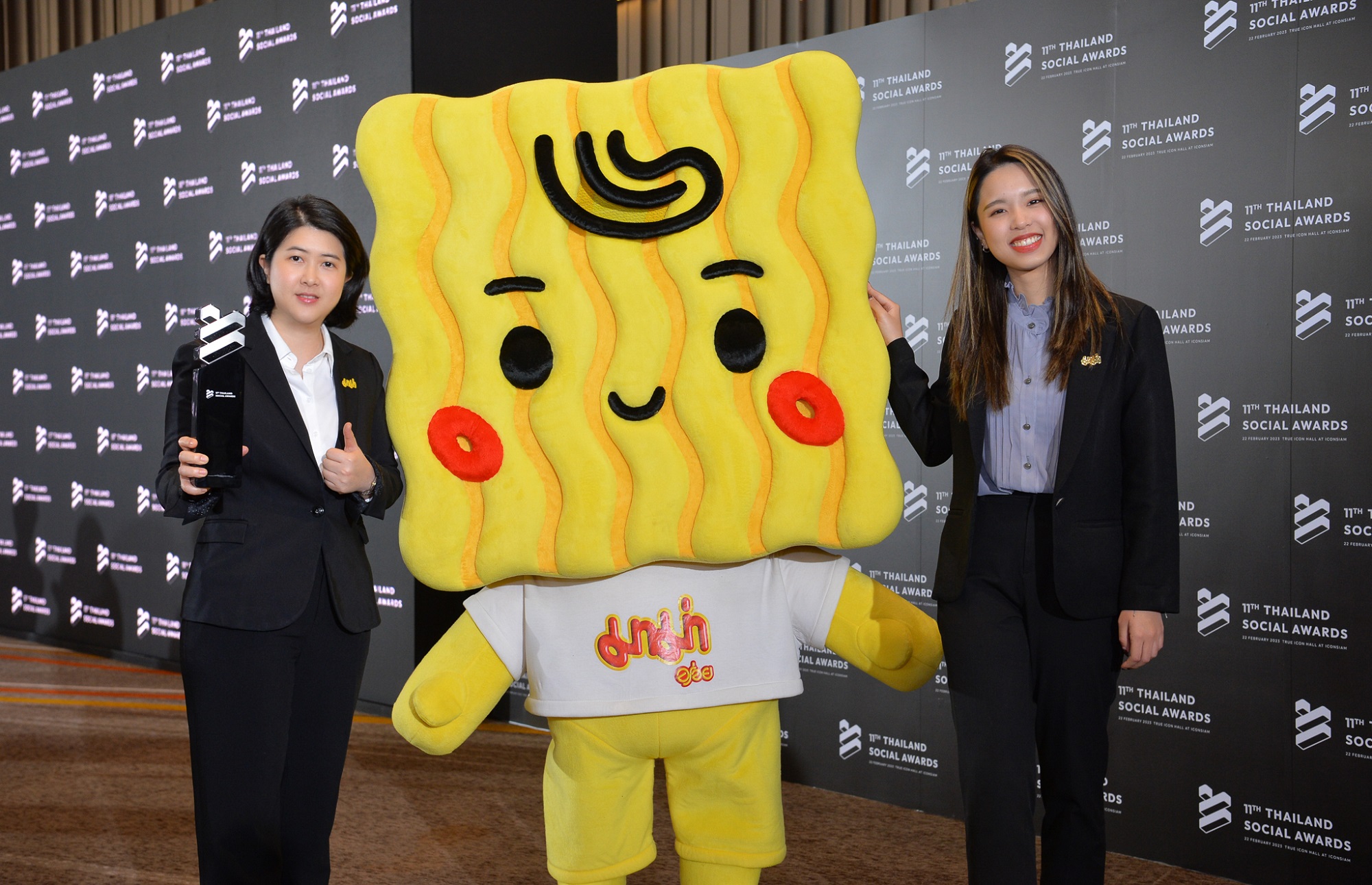 “มาม่า” คว้า 1 ใน  5 แบรนด์ทำผลงานยอดเยี่ยมบนโซเชียลมีเดียกับรางวัล Best Brand Performance On Social Media สาขา Food & Snacks