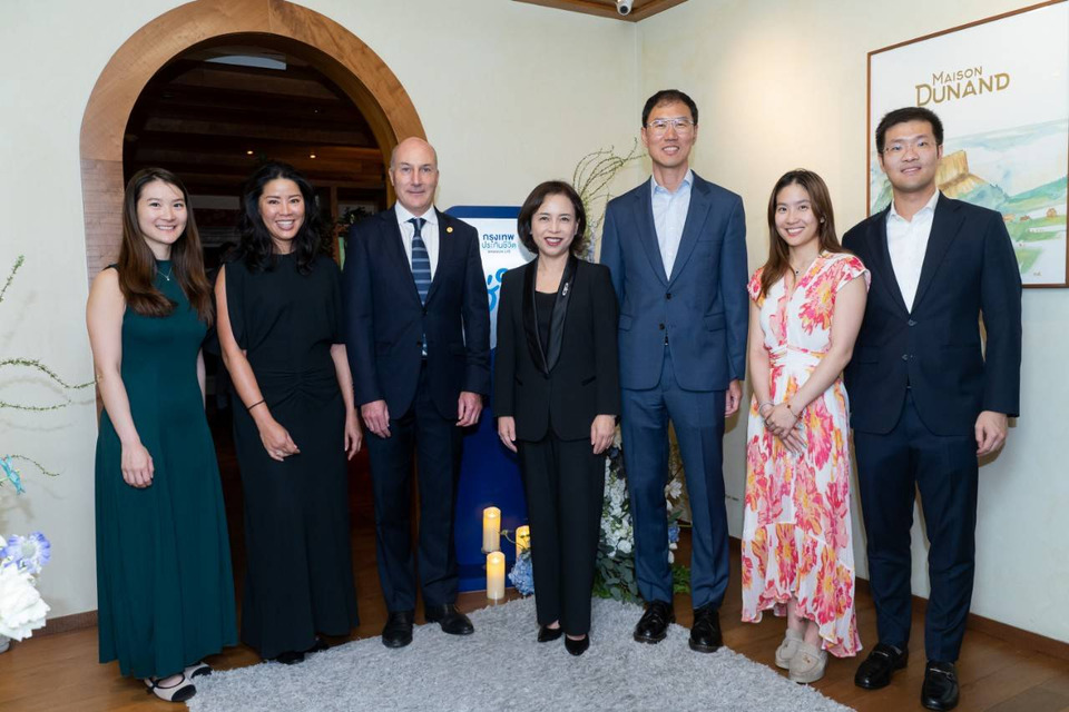 กรุงเทพประกันชีวิต ร่วมกับ ไพรเวทแบงก์ ธนาคารกรุงเทพ และคริสตีส์ ประเทศไทยจัดกิจกรรม The Art of Fine Wine: A Private Dinner