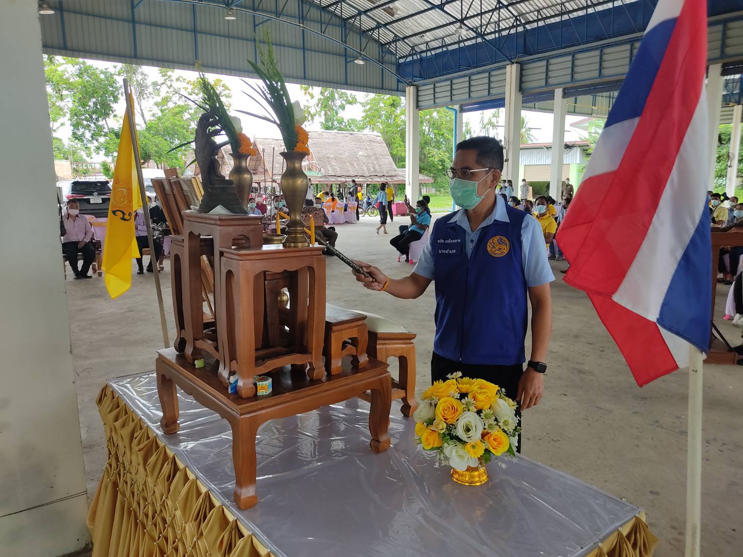 นอภ.ท่าม่วงร่วมตำรวจหนองขาว เมืองกาญจน์ และทุกภาคส่วนเปิดโครงการชุมชนยั่งยืนแก้ไขปัญหายาเสพติดแบบครบวงจรตามยุทธศาสตร์ชาติ