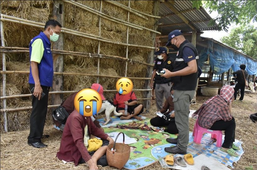 มือปราบปกครองวิ่งไล่กวดตามรวบนักพนันไฮโลเล่นเย้ยโควิด