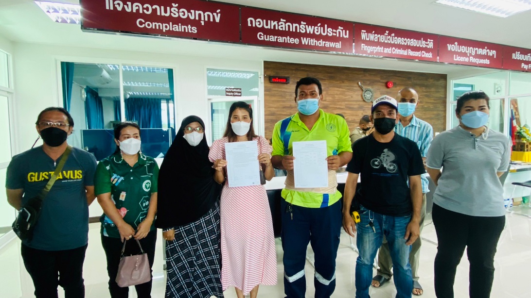 ตัวแทนผู้ปกครองนักเรียนเข้าแจ้งความร้องทุกข์มือซุ่มยิงโรงเรียนยืนยันคัดค้านการประกันตัว