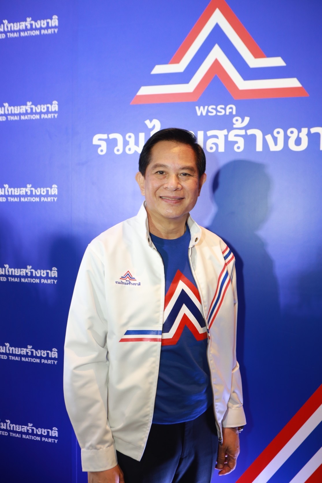 "พีระพันธุ์" เปิดวอร์ ! โพสต์ "ก็มาสิครับ" หลัง "ไพบูลย์" ขู่ฟ้องทำ พปชร.เสียหาย "แกนนำรทสช." แห่แชร์ ติดแฮชแท็ก# ทีมพีระพันธุ์