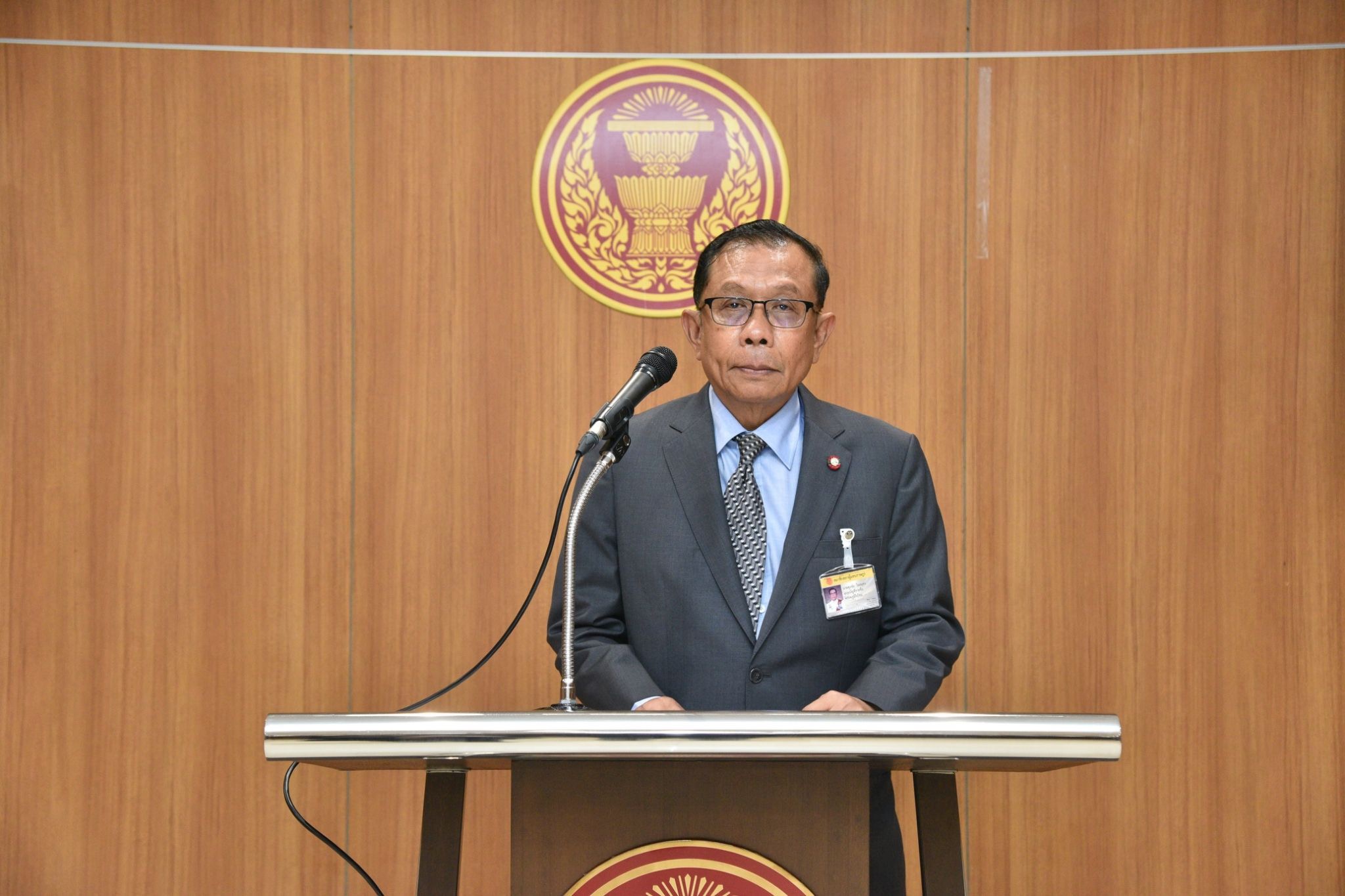 "ภท." ยื่น "ประธานสภาฯ" ส่งเรื่องไปยังศาล รธน.ถอดถอน "พิธา-ทวี" ปมโยกย้าย "หมอสุภัทร"