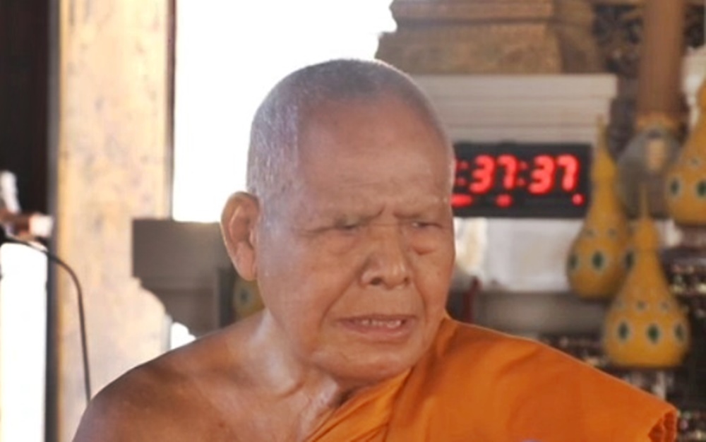 "เจ้าอาวาสวัดดวงแข" ตกใจพระลูกวัดถูก2หญิงหึงหวงสนั่นโซเชียล ขอปชช.แยกแยะ 