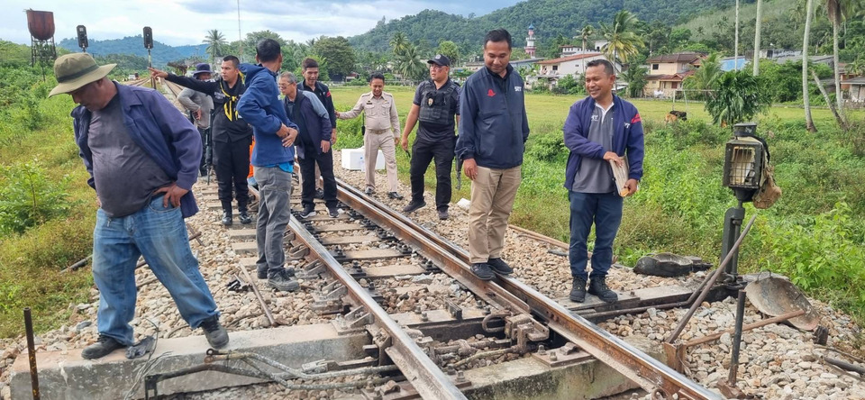 การรถไฟฯ แจ้งเปิดเดินรถได้ตามปกติ หลังเกิดเหตุระเบิดบริเวณสถานีมะรือโบ จ.นราธิวาส