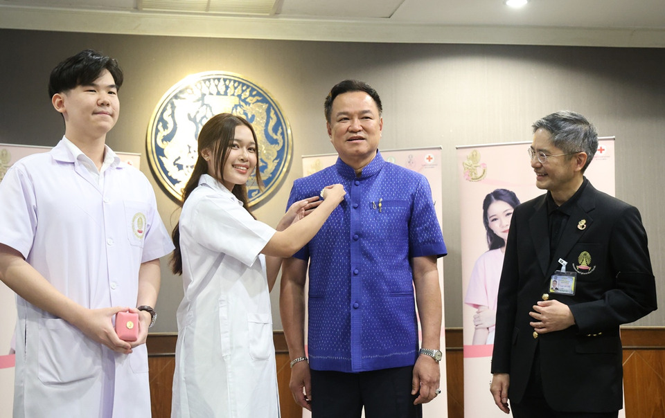 “นายกฯ” ร่วมประชาสัมพันธ์เข็มวันอานันทมหิดล 69 ชวน ปชช.ช่วยผู้ป่วยยากไร้-พระสงฆ์อาพาธ