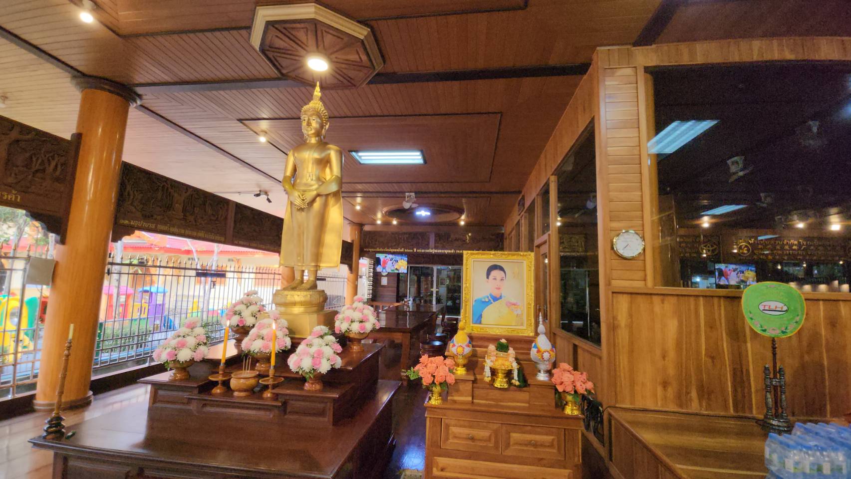 วัดป่าประดู่ จ.ระยอง ชวนพุทธศาสนิกชนชาวจังหวัดระยอง ทำบุญตักบาตร เจริญพระพุทธมนต์-เจริญจิตภาวนาถวายพระพรชัยมงคลเจ้าฟ้าพัชรกิติยาภา  