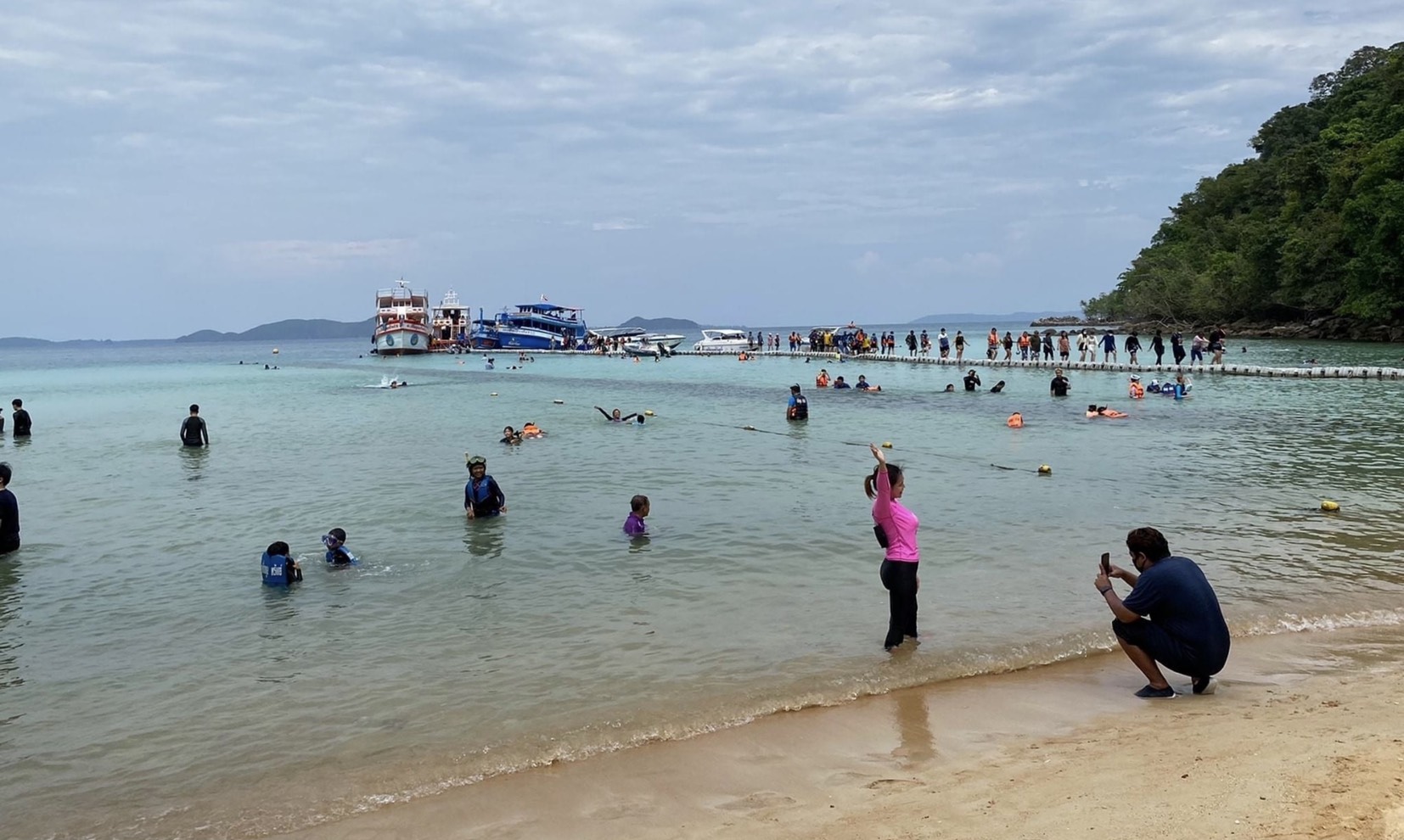 ปิดเกาะกูด ห้าม นทท.เข้า หลังพบพนักงานโรงแรมติดโควิดเพิ่มอีก 1 ราย