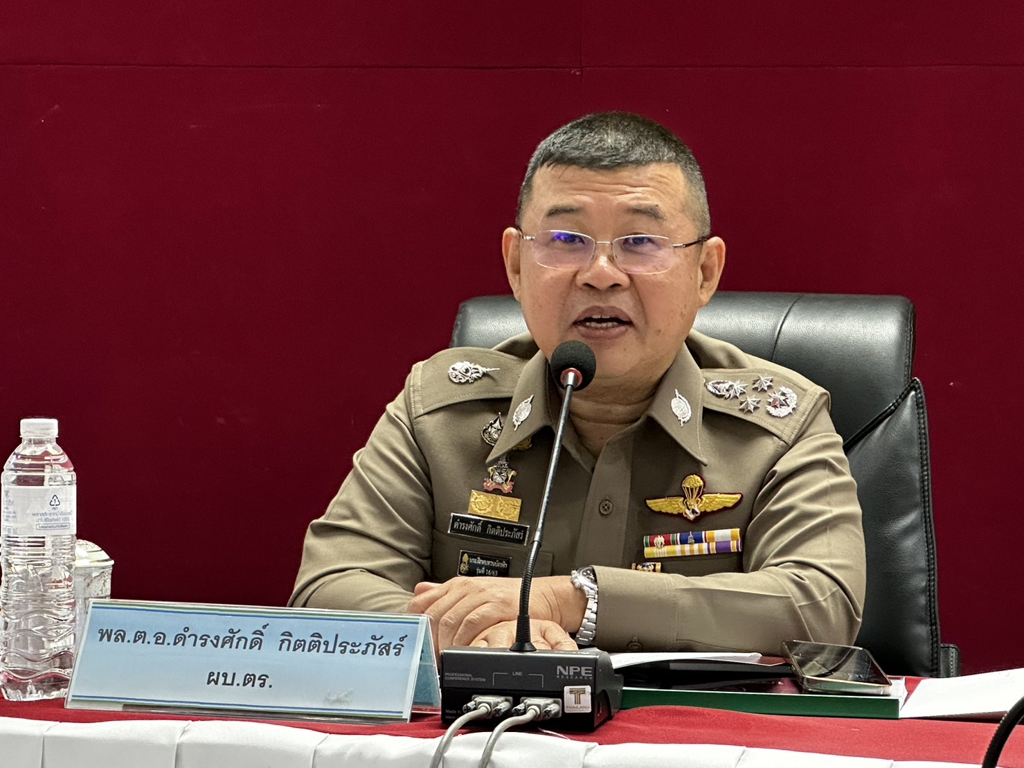 ผบ.ตร.เดินสายเร่งปราบปรามอาชญากรรมทางไซเบอร์ ติดตามคดีช่วยเหลือประชาชนผู้เดือดร้อน