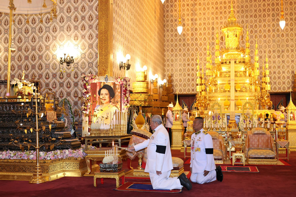 หม่อมเจ้าฑิฆัมพร ยุคล ทรงบำเพ็ญพระราชกุศลถวายพระบรมศพ "พระพันปีหลวง"