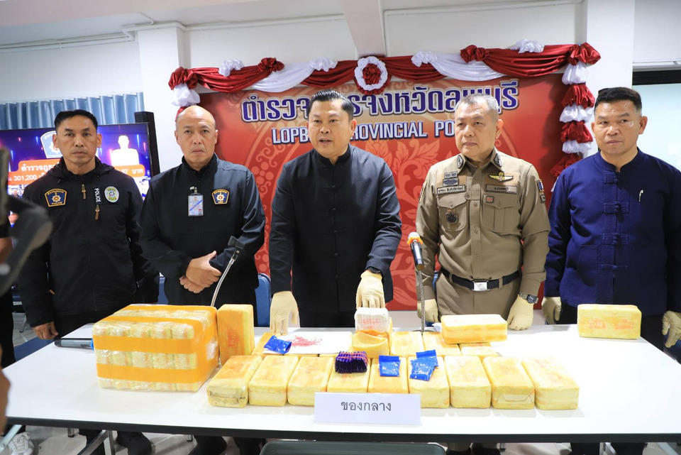 ตร.ลพบุรี แถลงรวบ ‘ตี๋ ป่าตาล’ พ่อค้ายารายใหญ่ ยึดยาบ้า 3 แสนเม็ด  