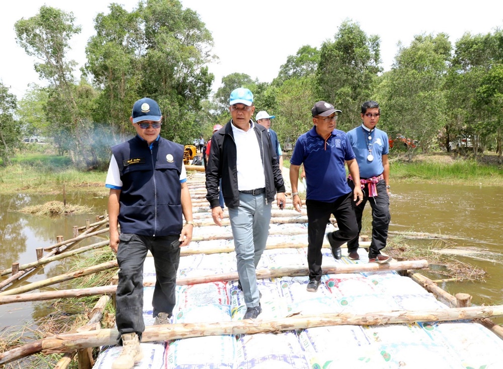 "อธิบดีฯประพิศ" ลุยพื้นที่ป่าพรุควนเคร็ง สั่งเฝ้าระวังระดับน้ำช่วงฤดูแล้ง