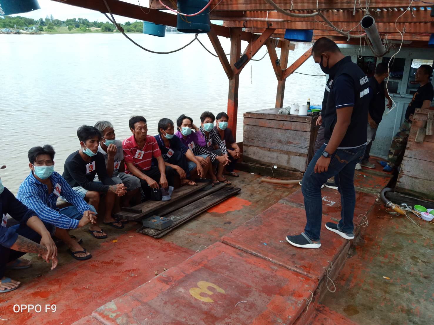 ตำรวจน้ำนราธิวาส ย้อนศรจับเรือประมงเวียดนามต่อเนื่อง