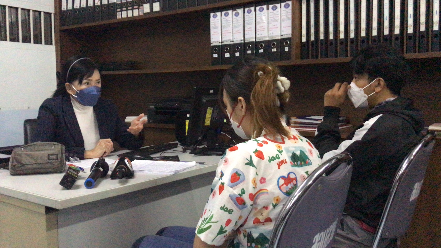 4 ขวบเฮี้ยนเข้าฝันฟ้องพ่อร้องทุกข์ปวีณา  หลังถูกพ่อเลี้ยงทำร้ายร่างกายจนเสียชีวิต