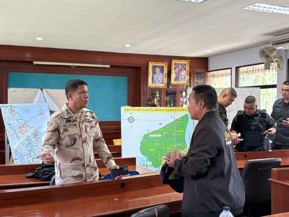 ผู้ว่าฯ นราธิวาส สั่งล่ามือยิงตำรวจตากใบ ดับ 2 เจ็บ 3 ระดม 3 ฝ่ายปิดล้อม รวบผู้ต้องสงสัย 3 ราย
