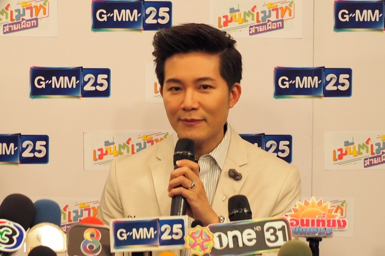 "อั๋น ภูวนาท" คุณพ่อป้ายแดง เปิดใจข่าวดี "จ๋า อลิสา" ตั้งครรภ์ 3 เดือน ในรายการ "เมนต์เม้าท์สายเผือก"