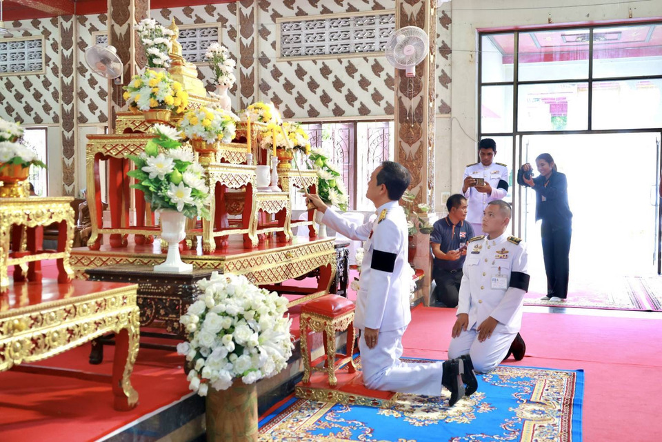 "ศรีสะเกษ"จัดพิธีปัณรสมวาร 15 วัน ถวายพระกุศล “เจ้าฟ้าพัชรกิติยาภา” ผู้ว่าฯ–ข้าราชการ–ประชาชนร่วมพิธีแน่นวัดหลวงสุมังคลา