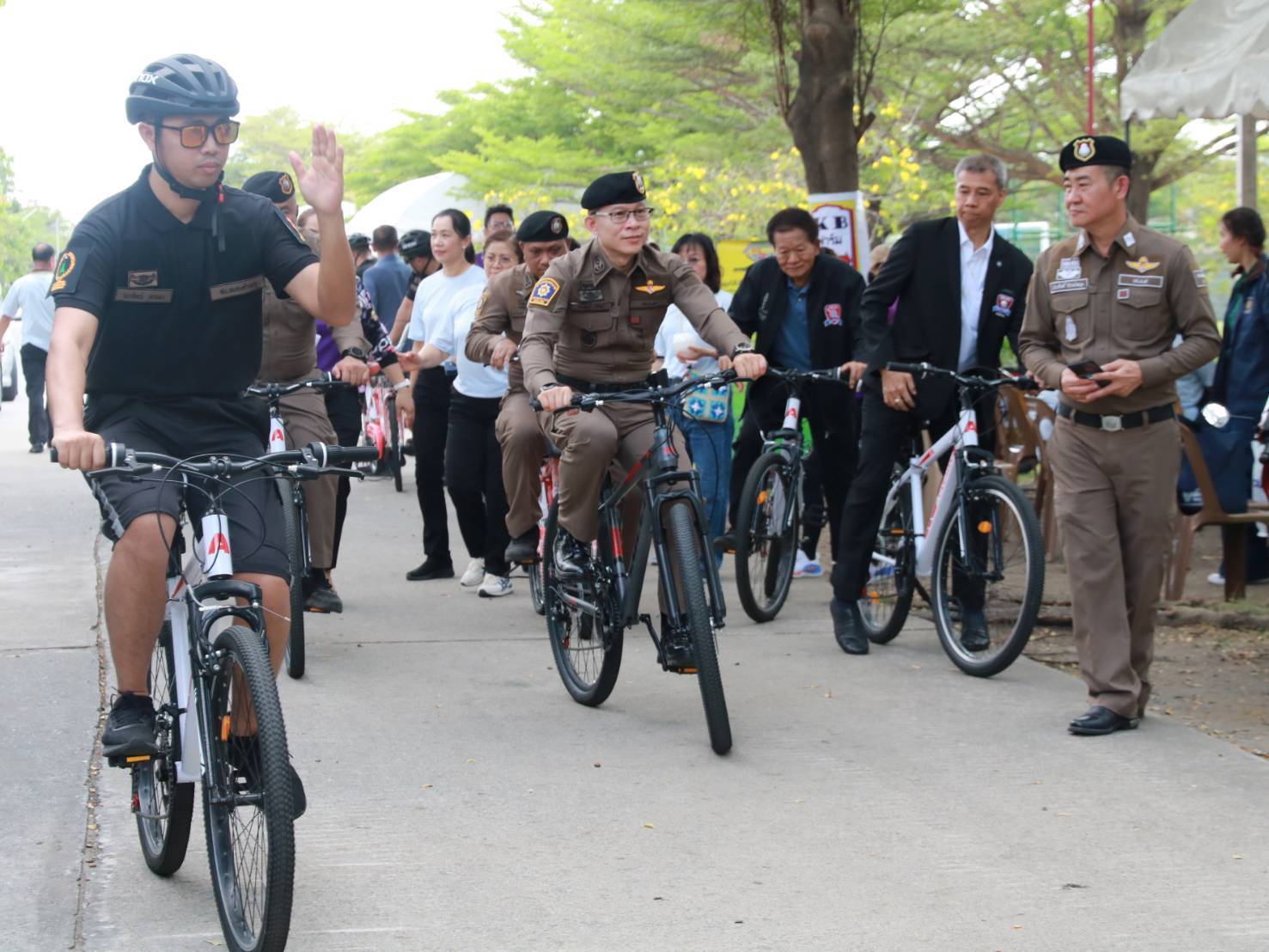 "บก.น.9" จัดกิจกรรม WALK  RALLY  “เดิน- ปั่น-  ท่องเที่ยว”วิถีชุมชนคนออร์แกนิค สร้างอาชีพต้านภัยยาเสพติด