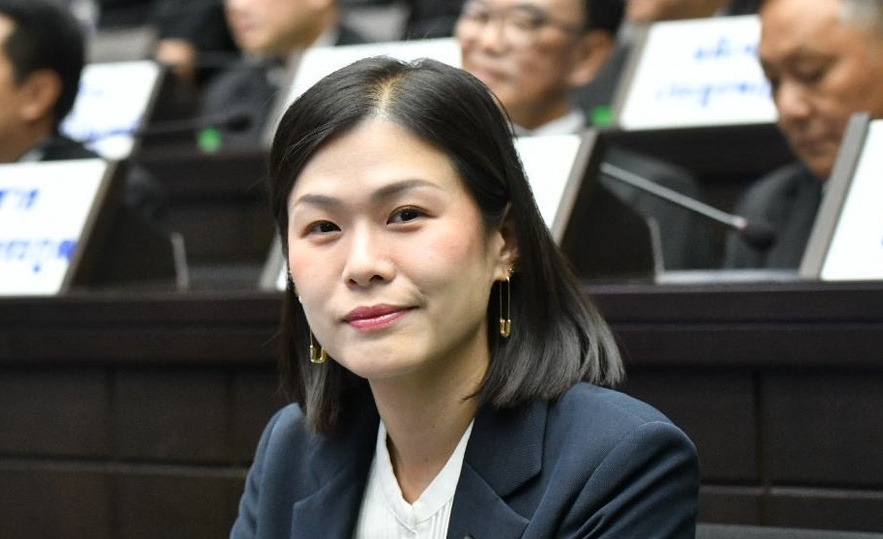 “ภัทราภรณ์” เปิดใจนั่งประธานสภา กทม. คนที่ 26 ชูสภาคนรุ่นใหม่ โปร่งใส ย้ำทำงานตรงไปตรงมาเหมือนเดิม