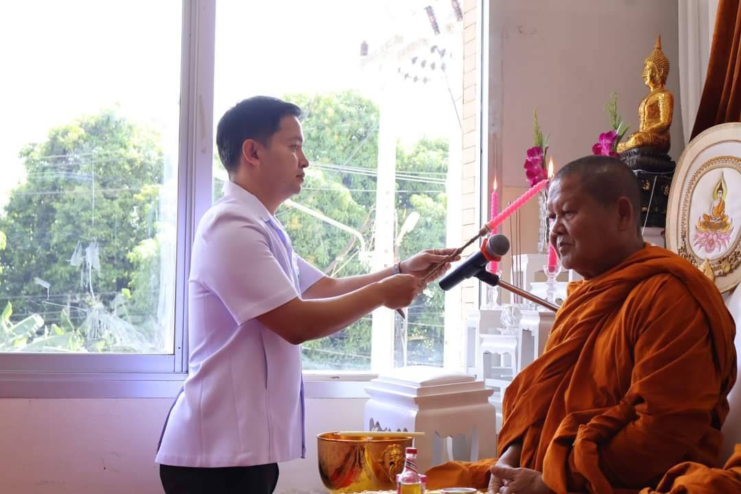 นพ.สสจ.กาญจนบุรี เป็น ปธ.เปิดศูนย์เอกซเรย์คอมพิวเตอร์ (CT Scan) โรงพยาบาลสมเด็จพระสังฆราช องค์ที่ 19