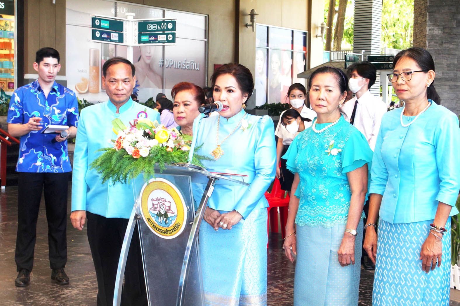 สภาวัฒนธรรมหัวหินจัดกิจกรรมวันแม่แห่งชาติเทิดพระเกียรติสมเด็จพระพันปีหลวงเนื่องในวันเฉลิมพระชนมพรรษา