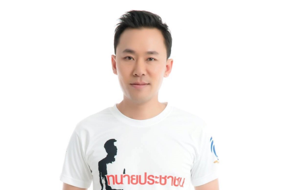 'ทนายตั้ม' เปิดคลิปอ้างกำนันปืนดุ ยิงใส่โกดังแม่ค้าอาหารทะเลแห้ง คดีไม่คืบ จ่อบุก "สภ.ปากน้ำปราณ"