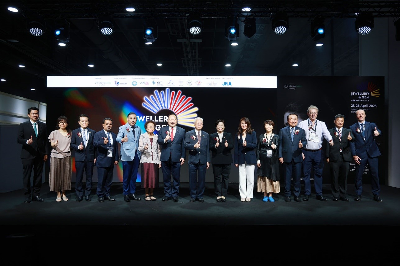 “JGAB 2025” เวทีอัญมณีและเครื่องประดับอาเซียนระดับโลก ดันไทยสู่ศูนย์กลางการค้าและนวัตกรรมเครื่องประดับอย่างยั่งยืน 