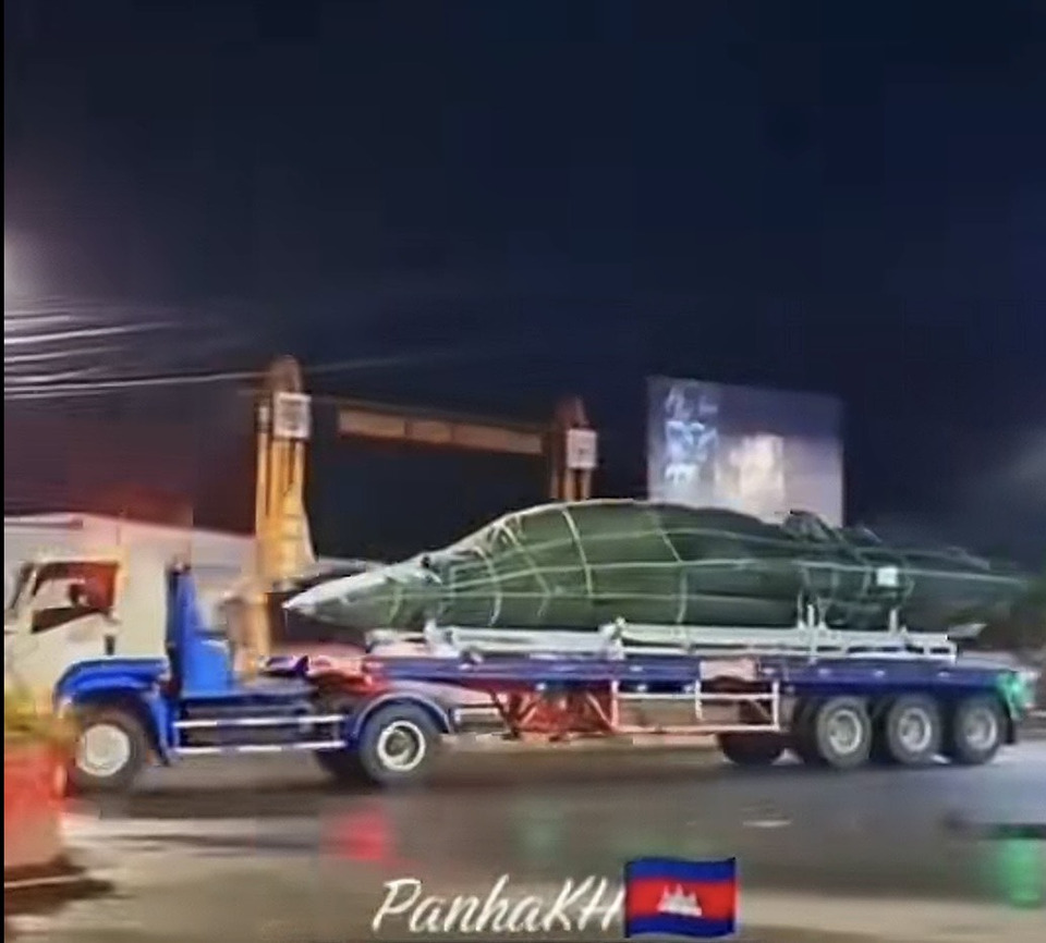 จับโป๊ะ! โซเชียลเขมรแชร์คลิปเครื่องบิน สรุปเป็นคลิปเก่า  T50 จากKAI เกาหลีใต้ ที่อินโดนีเซีย