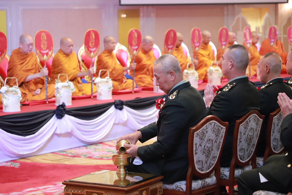 กองทัพบก จัดพิธีรำลึกสดุดีวีรชนทหารกล้า ทหารผ่านศึกและกำลังพลผู้เสียชีวิตจากเหตุปะทะชายแดนไทย–กัมพูชา