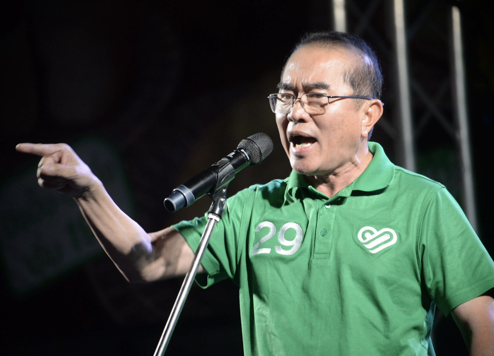 "หมอวรงค์" เปิดเวทีใหญ่ไทยภักดี ชูปราบโกง-เลิกแบงก์ใหญ่ตัดเงินเทา